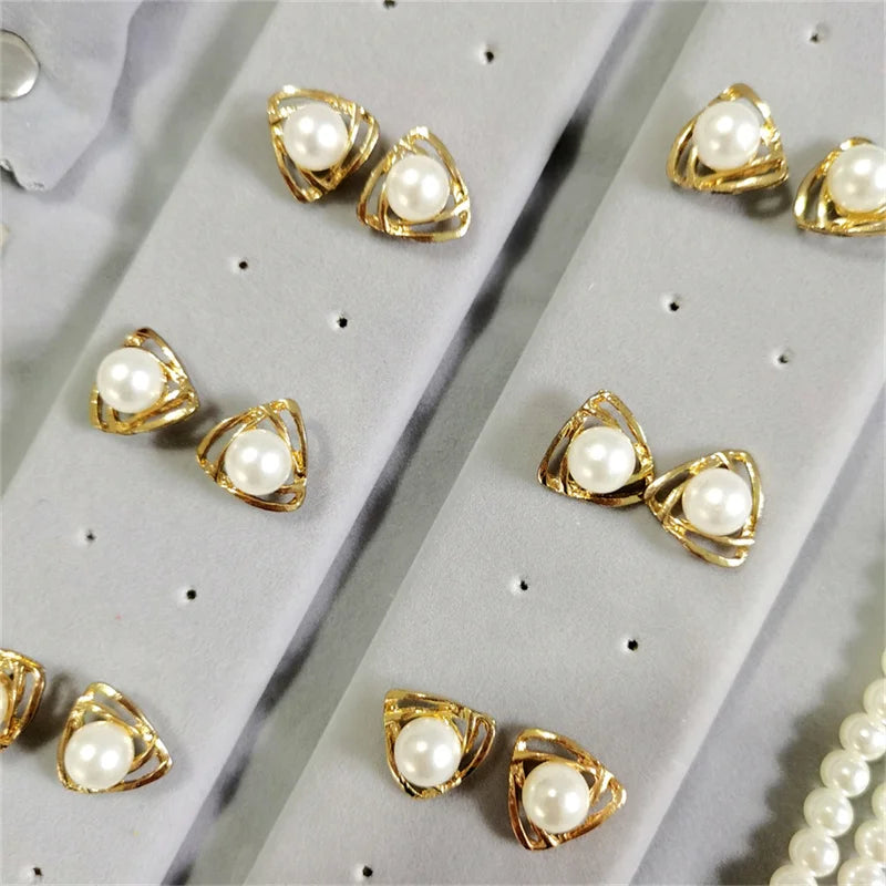 The Velvet Adorn Jewelry Organizer